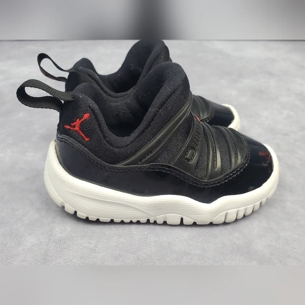 Nike Air Jordan 11 Retro Little Flex Black White Toddler SZ‎ 5C